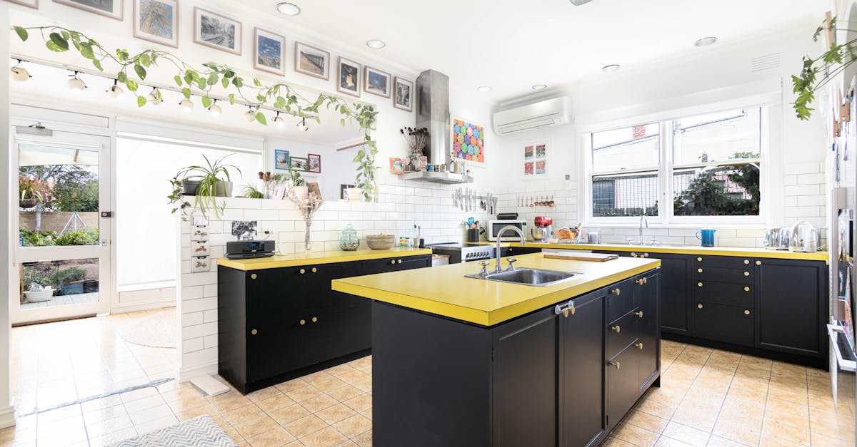 The Advantages of Mansard Roofs for Residential Properties