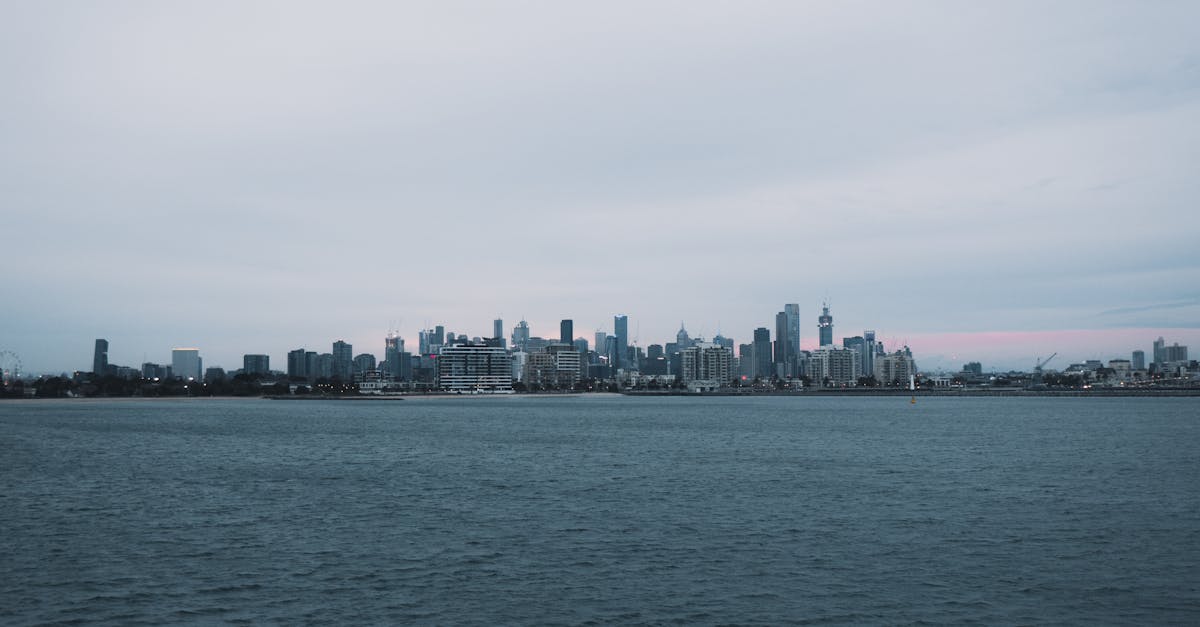 The Role of Wood Shakes in Sustainable Melbourne Roofing