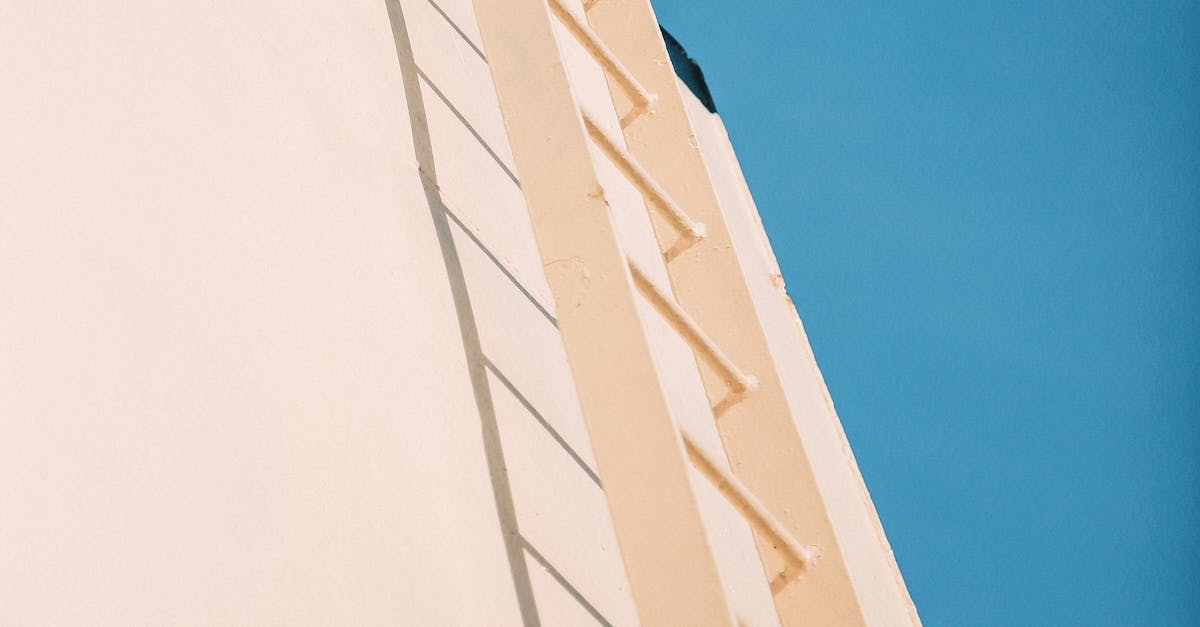 Why Local Roofing Contractors Are a Better Choice in Melbourne